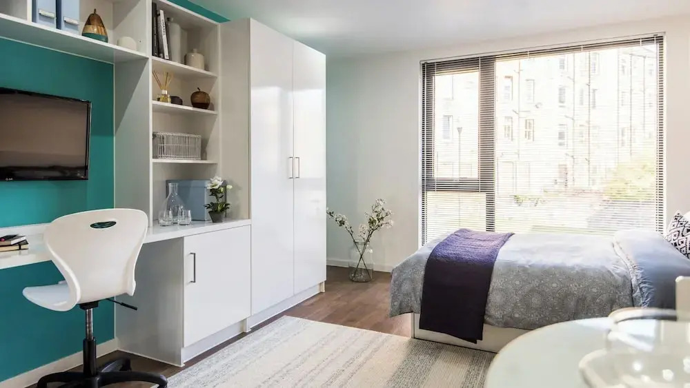 HFS Gateway Apartments in Edinburgh