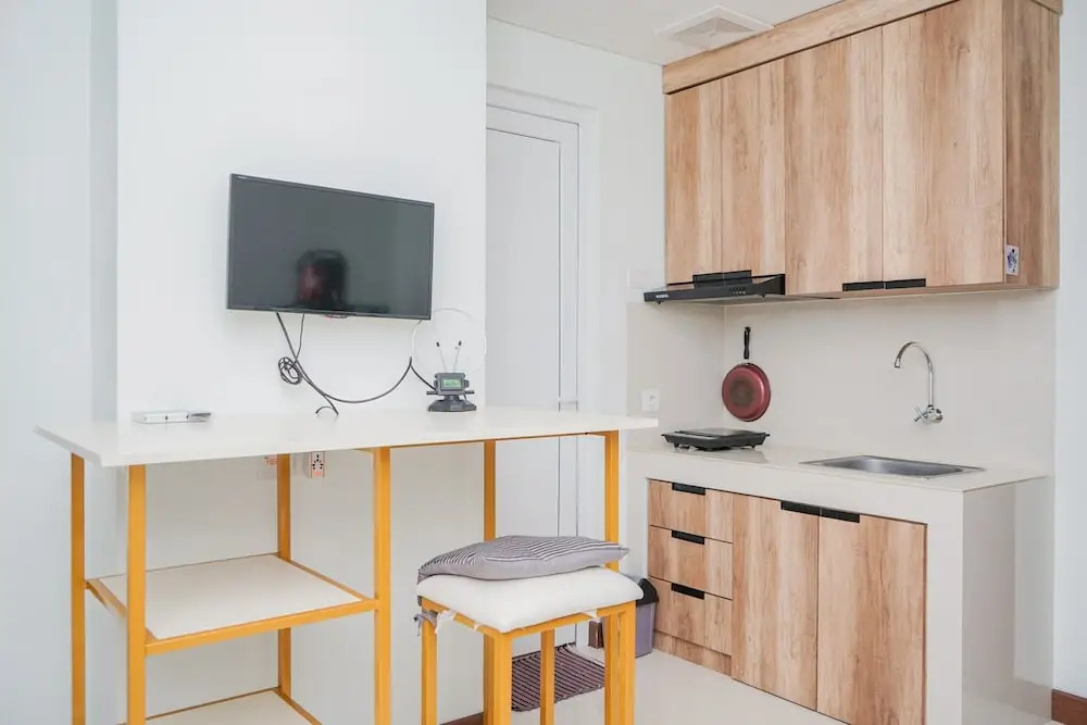 Fully Furnished with Comfortable Design 2BR Apartment Springwood Residence