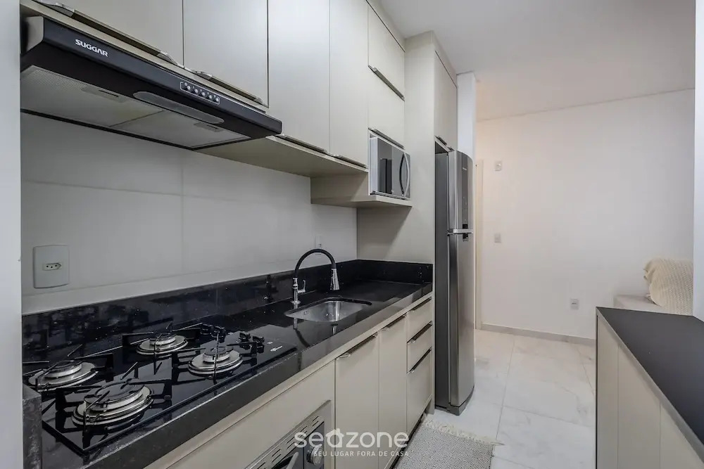 2BR apt w/ Bbq, 800m From Beach Cba0902
