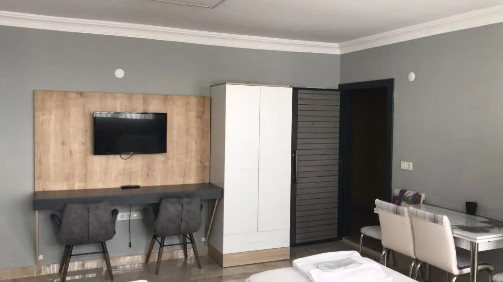 Dağtaş Suit Apart
