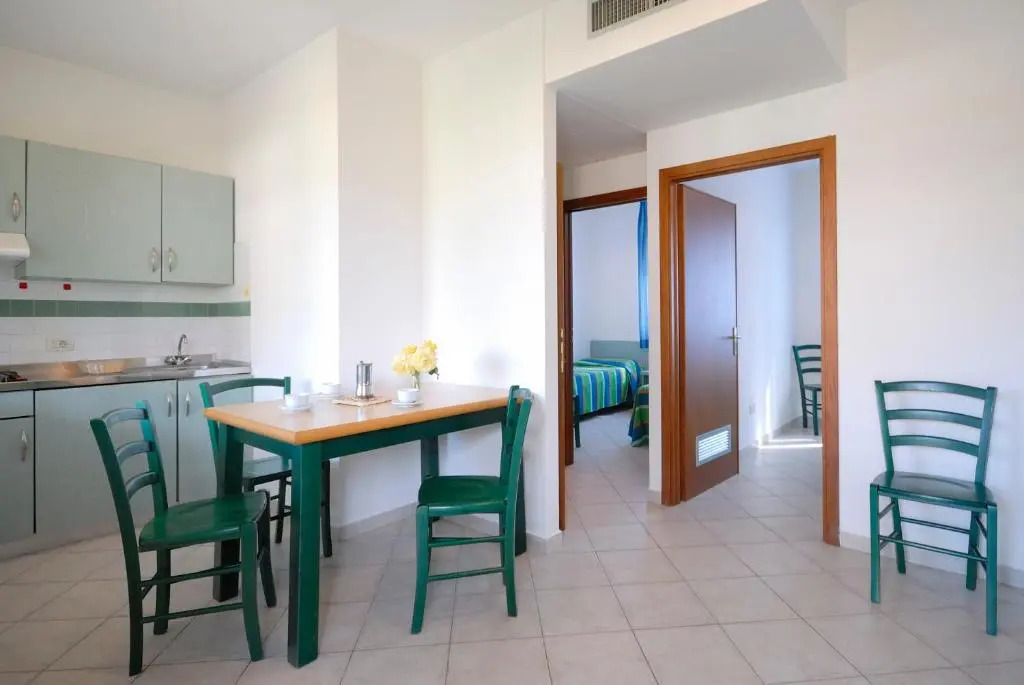 Villaggio Turistico La Cecinella