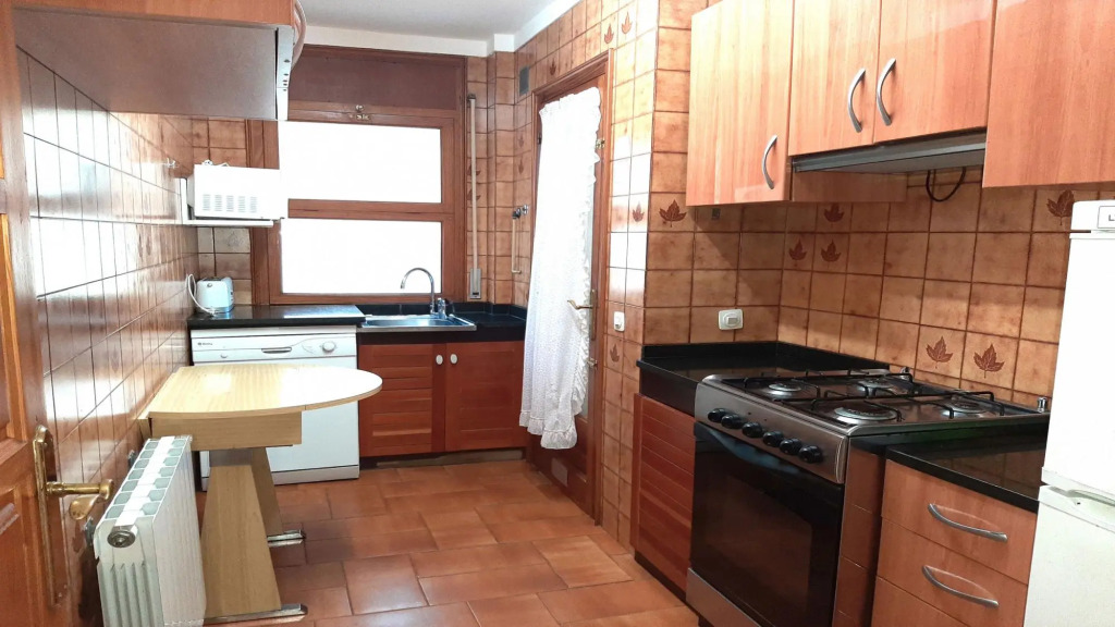 Alier in Llafranc With 3 Bedrooms and 1 Bathrooms