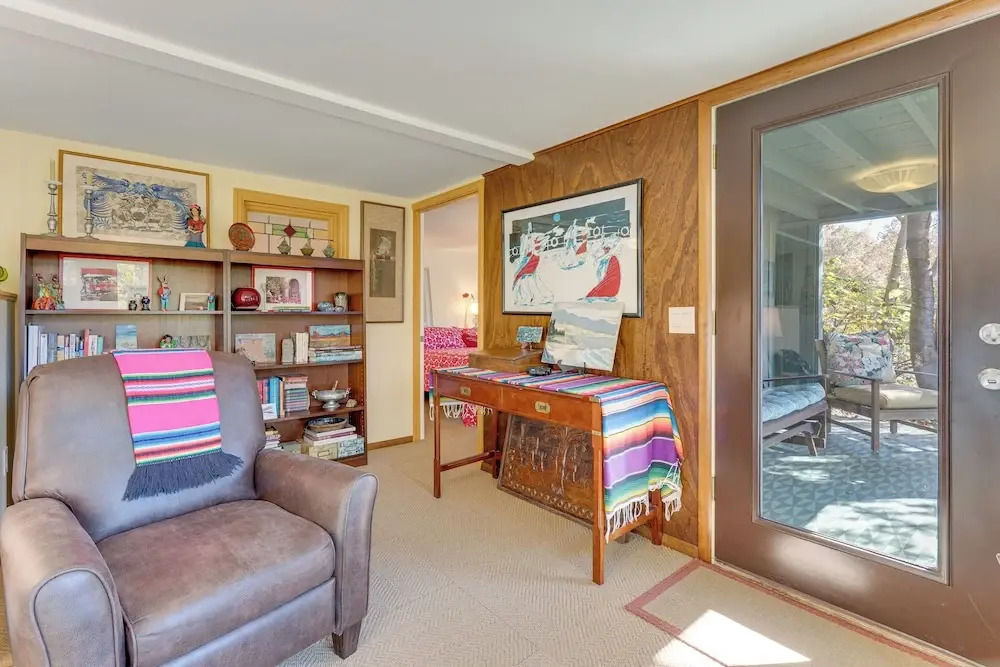 Casa Alcoa Mtn-view Apt Over Santeetlah Lake!