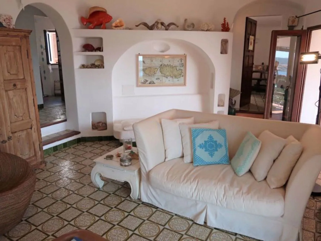 House Rafael Palau