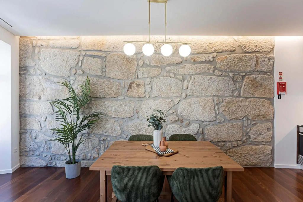 Wonderful 2BR Duplex Near River by LovelyStay