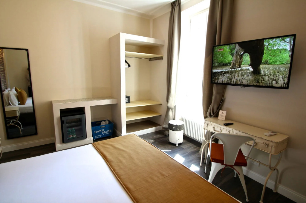 Spagna Secret Rooms
