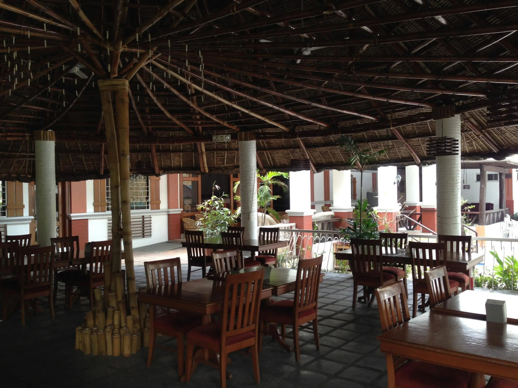 Woodland Hotel
