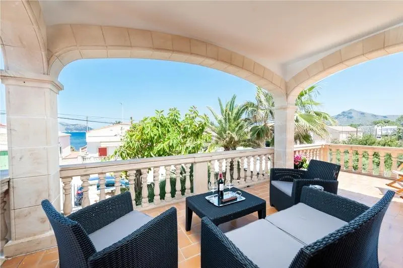 Ullas - Apartment In Marina Manresa. Free Wifi