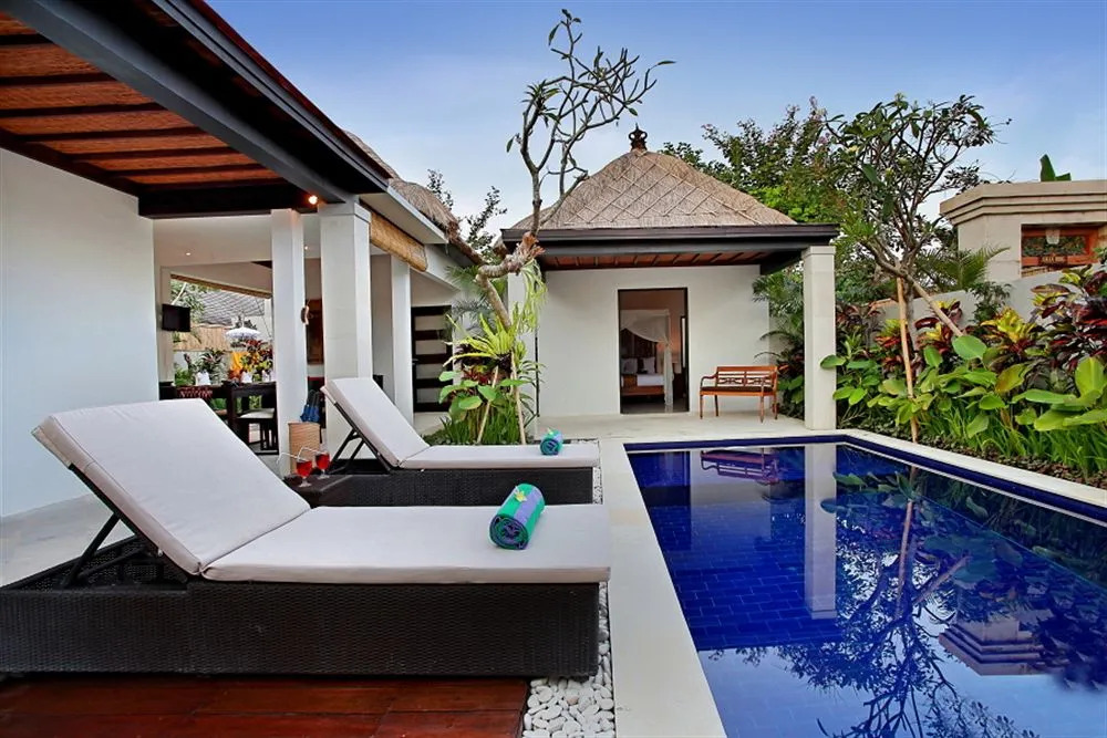 Villa Biru - 500m Batubelig beach