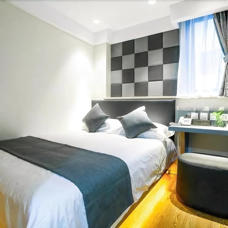 Zhotels Shanghai Meilongzhen Plaza West Nanjing Road Branch