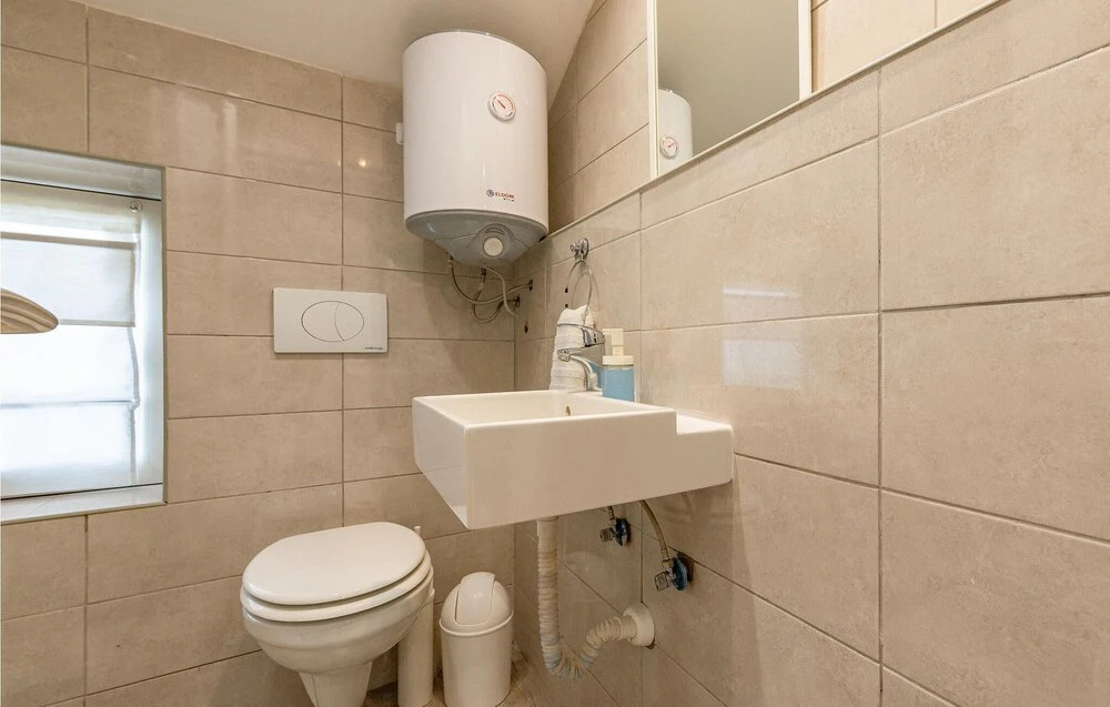 Amazing Apartment in Vir With 1 Bedrooms and Wifi