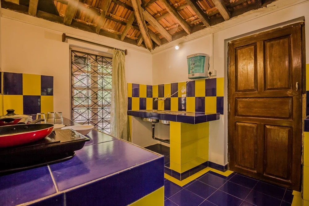OYO Home 19186 Antique 1BHK