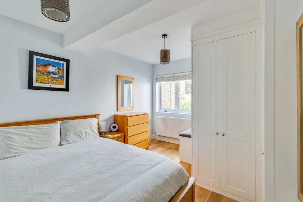 Fantastic 1BD Flat With Garden Central Kingston