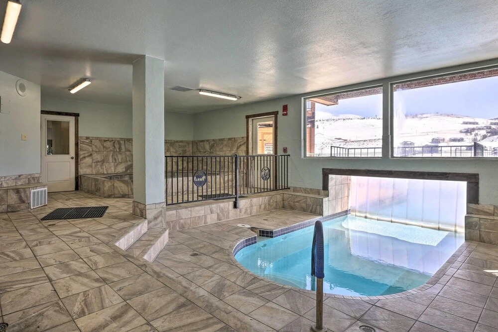 Cozy Granby Mountain Condo w/ Resort Amenities!