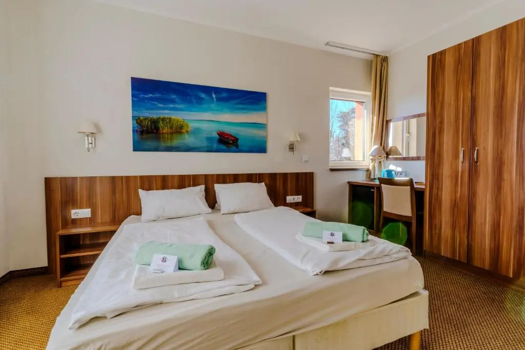 Balaton Colors Beach Hotel