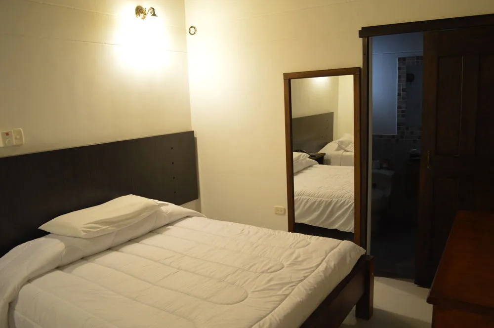 Hotel Rancho Regis