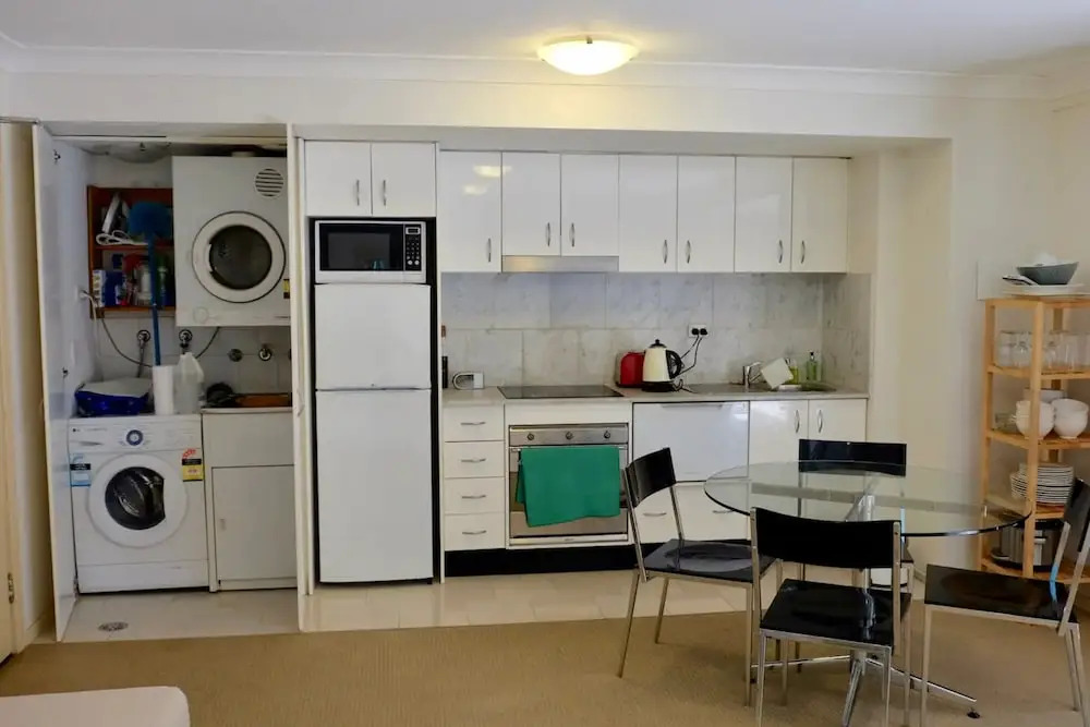 Spacious Studio by the Beach in Manly