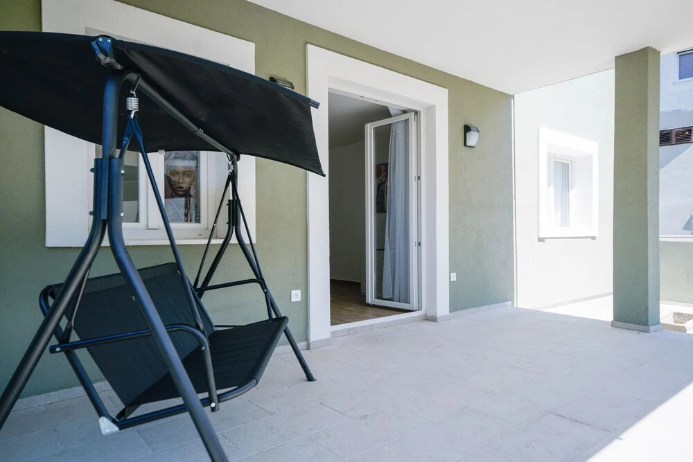 Captivating 3-bed Apartment in Vodice