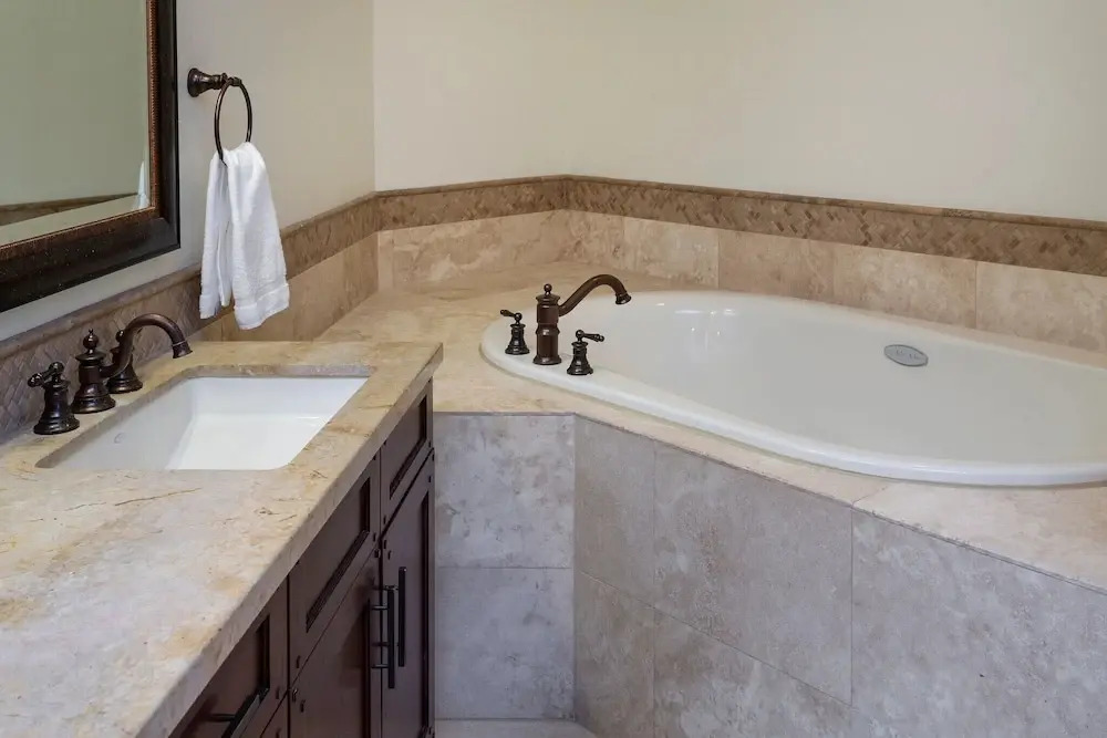 Arrowleaf Lodge - Two Bedroom Condo Residence #209 by Deer Valley Resort