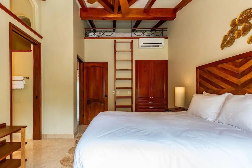 Spacious Open-Concept Condo with Stylish Design, Direct Beach Access & Resort-Style Amenities