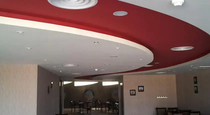 Tulip Inn Sea View