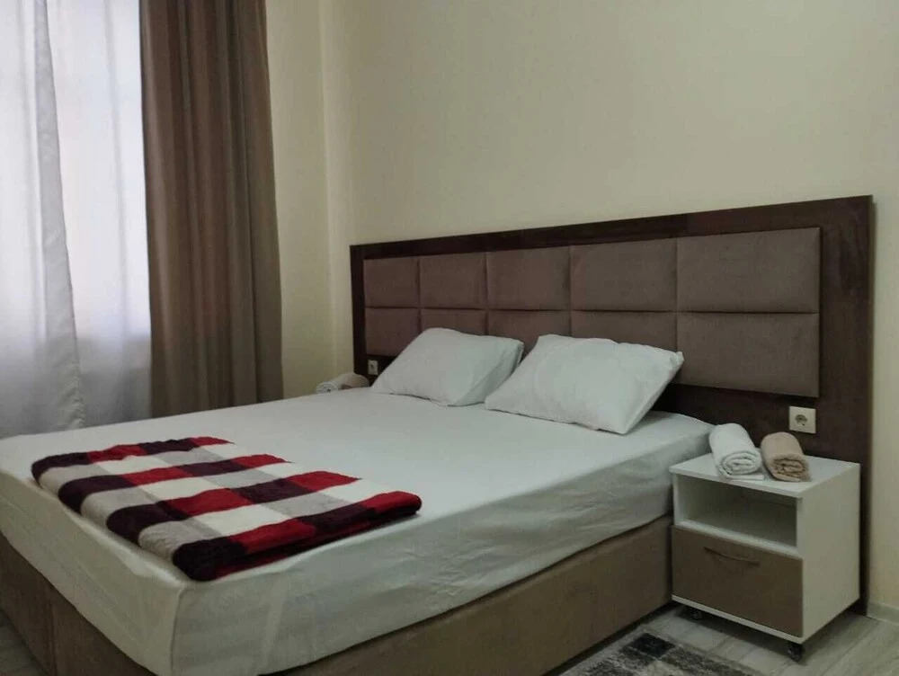 Rusel Hotel