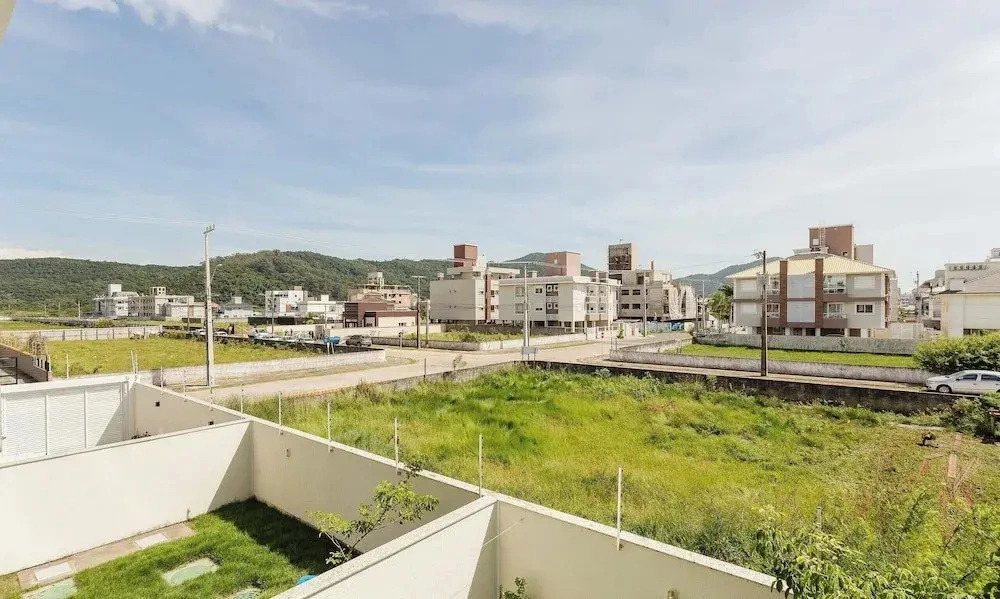 Apartments in a Condo w/ Pool in Ingleses - RMM