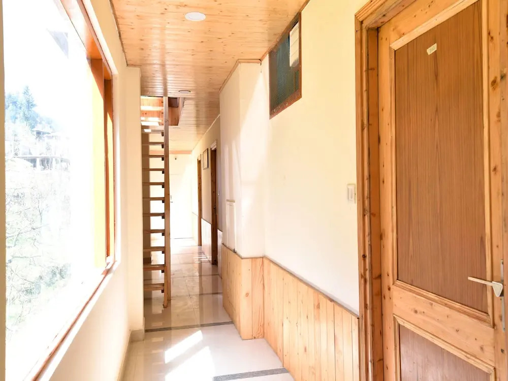 OYO 12859 Valley View Cottage