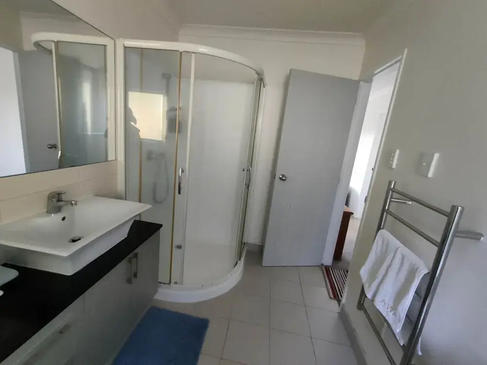 5 Bedroom House at 82A Richardson Road