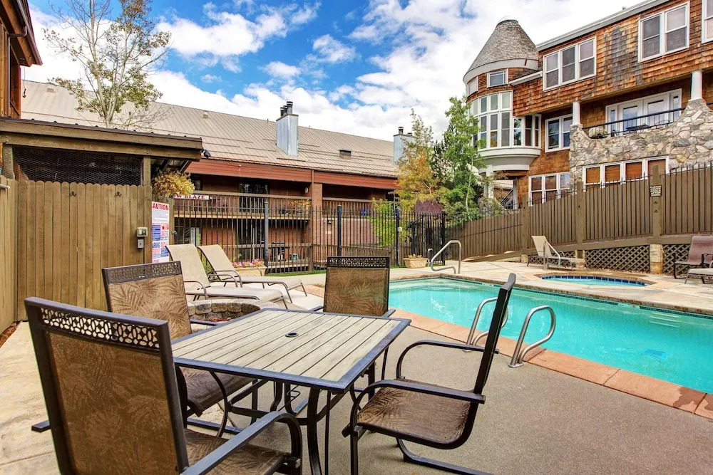 Steps from Park City Mountain Resort! by RedAwning