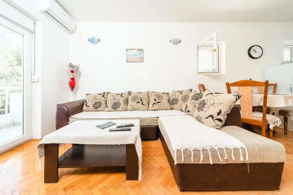 Apartment Matea