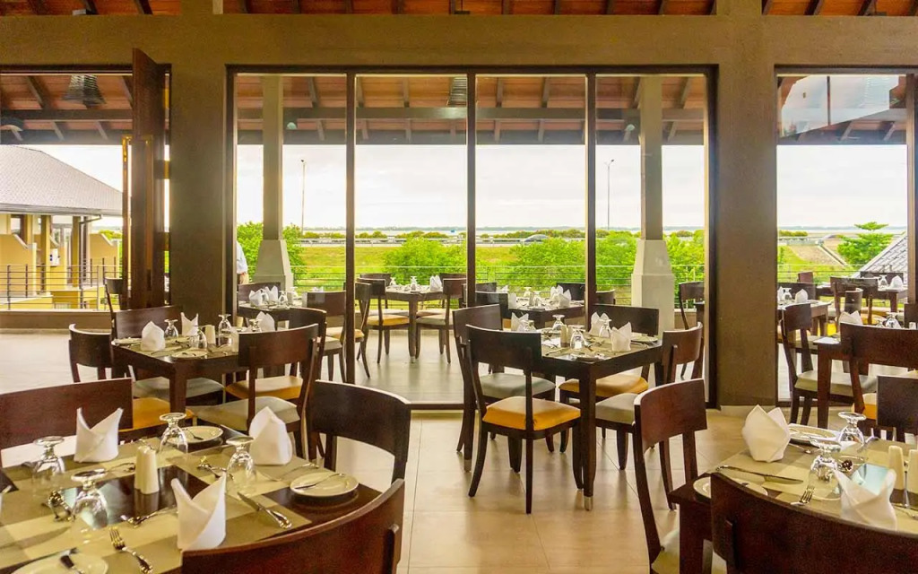 Amora Lagoon Hotel