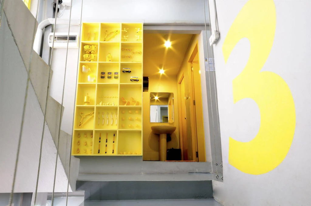 Jellybean Ezy Hostel Sathorn