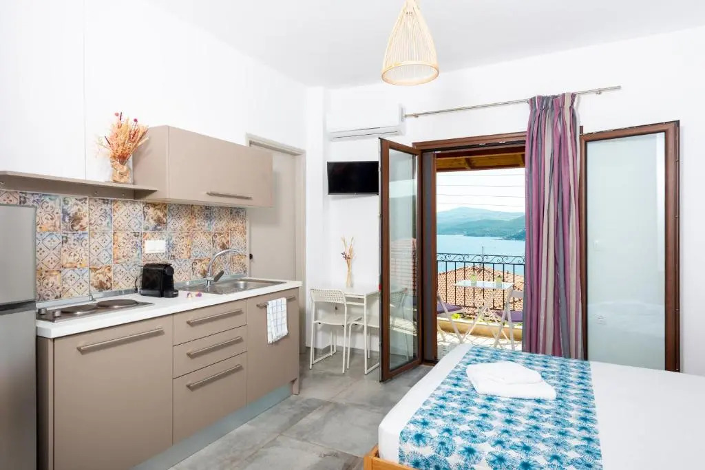 Avli Apartments