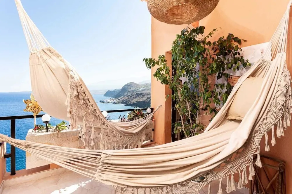 Calm & Luxury House Directly To The Sea