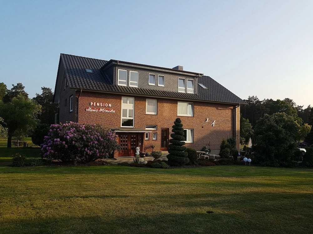 Dat lütte Heidehotel Funk - Garni