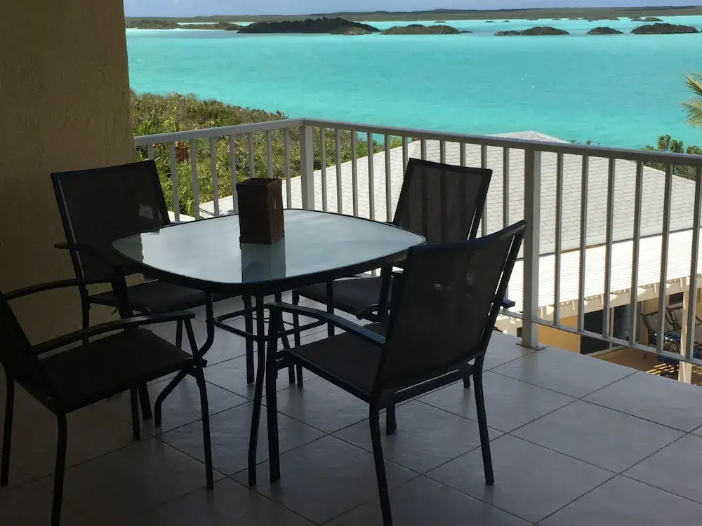 Breezy Palms Villa