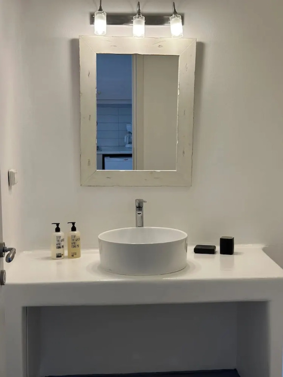 Elenis Village Suites