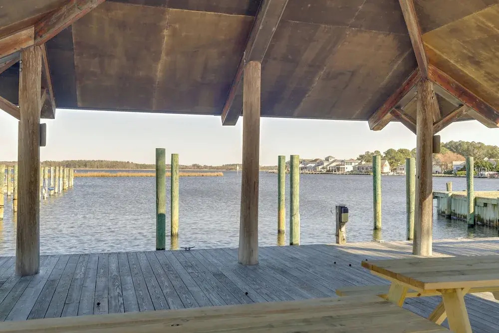 Boat Dock! Waterfront Group Getaway in Ocean Pines