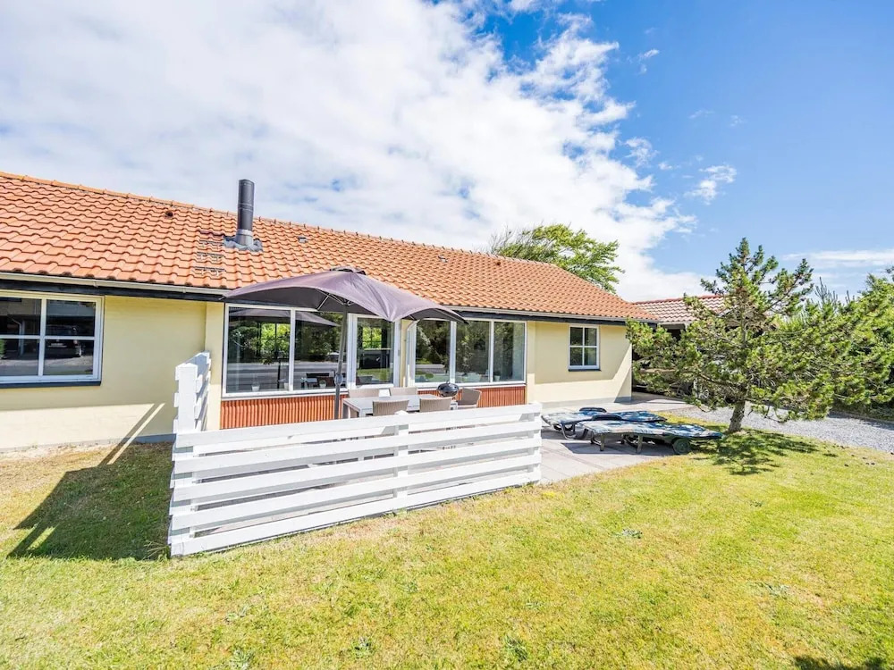 5 Person Holiday Home in Norre Nebel