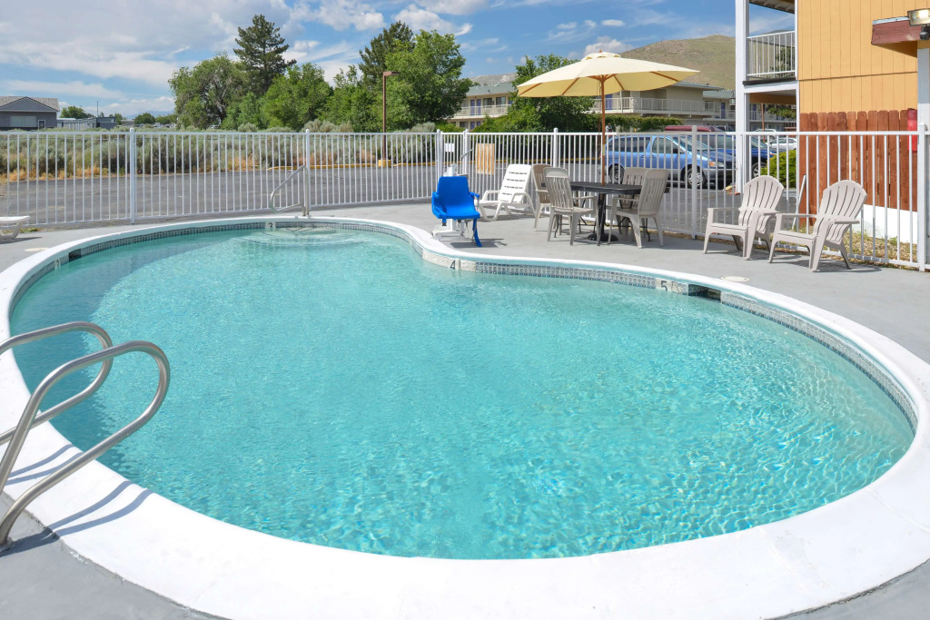 Americas Best Value Inn - Carson City
