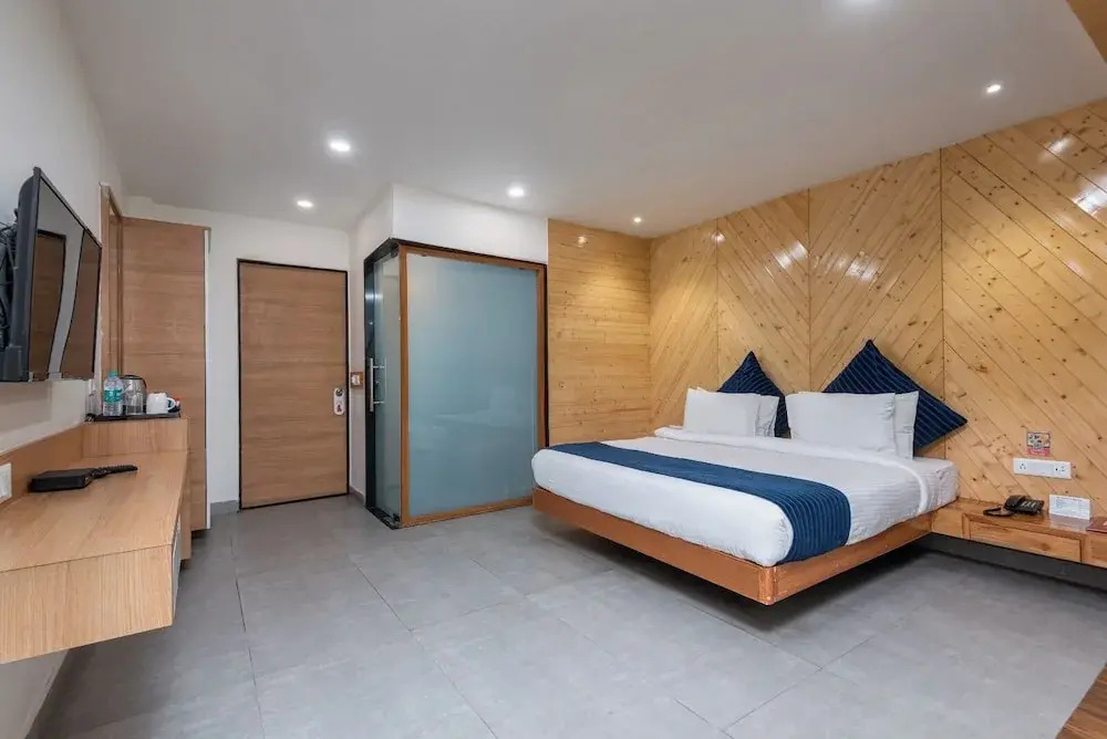 MV Acosta by Lawrence Hotels