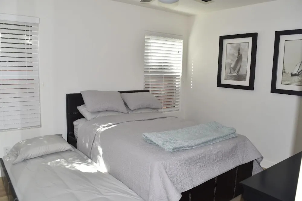 Modern Hillcrest 3 Bedroom