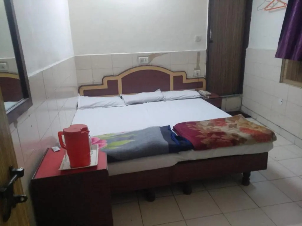 Hotel Shivam Palace BY WB Inn