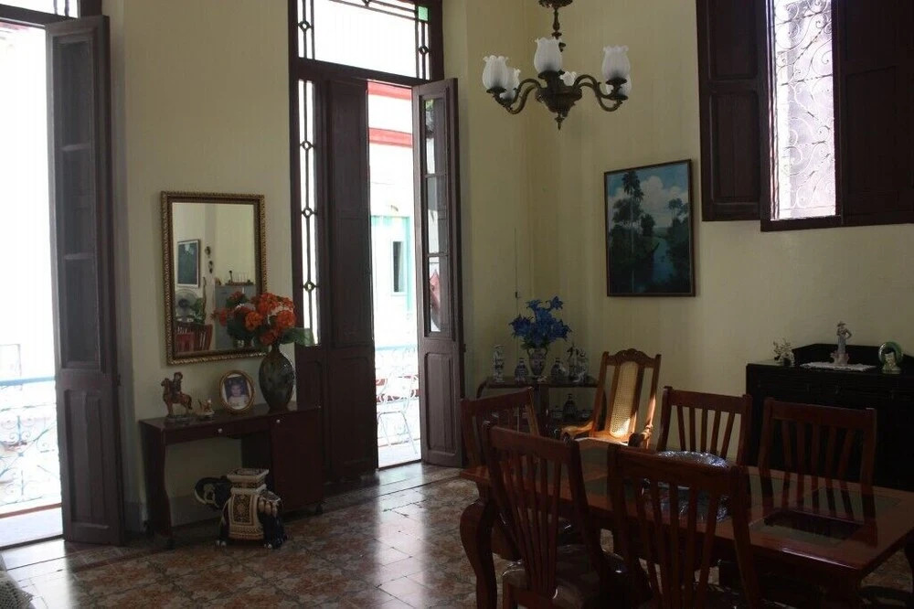 El Balcon de Marlen y Lachy