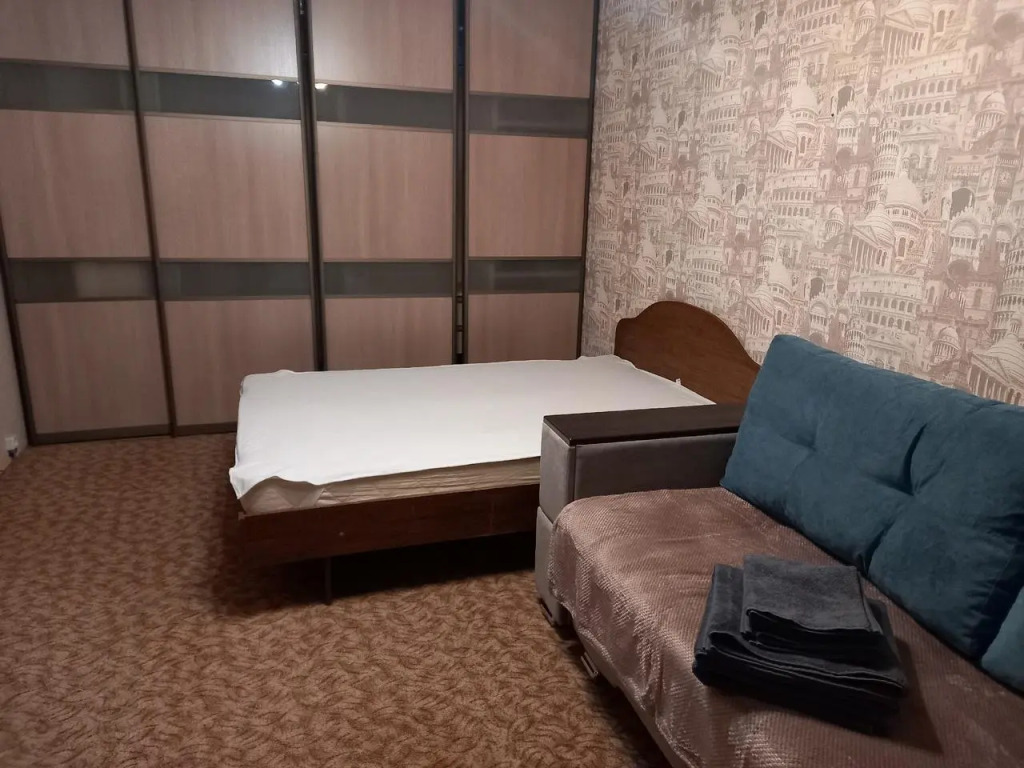 Aday Apartments (Эдэй Апартаменты) на проспекте Победы 36