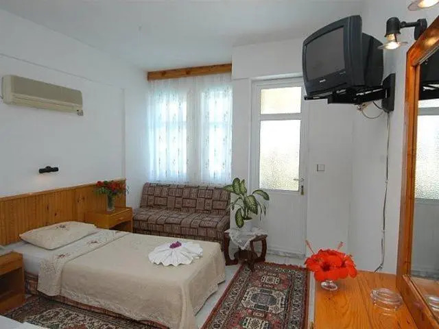 Ozmen Hotel