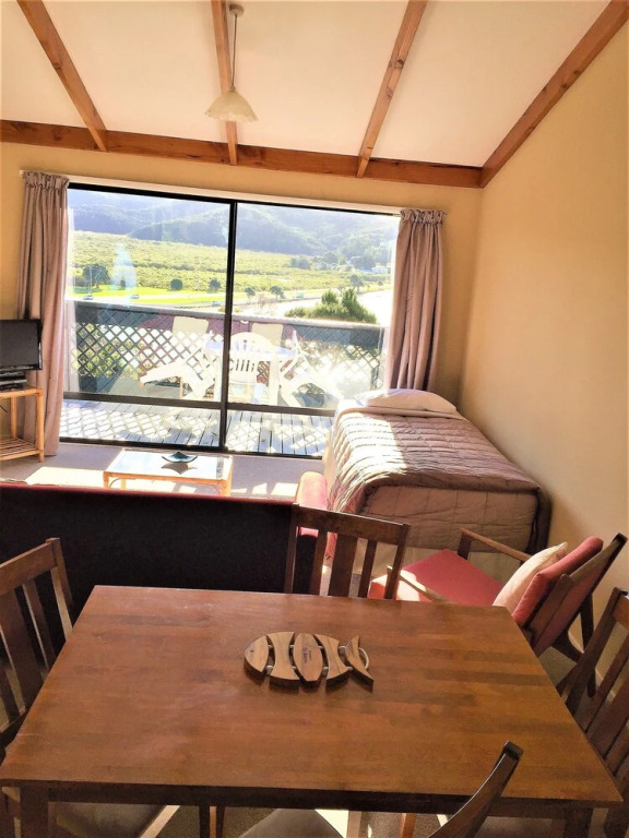 The Retreat Bay of Islands