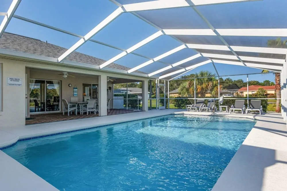 Villa Ciska Gorgeous Pool Home With 3 Suites