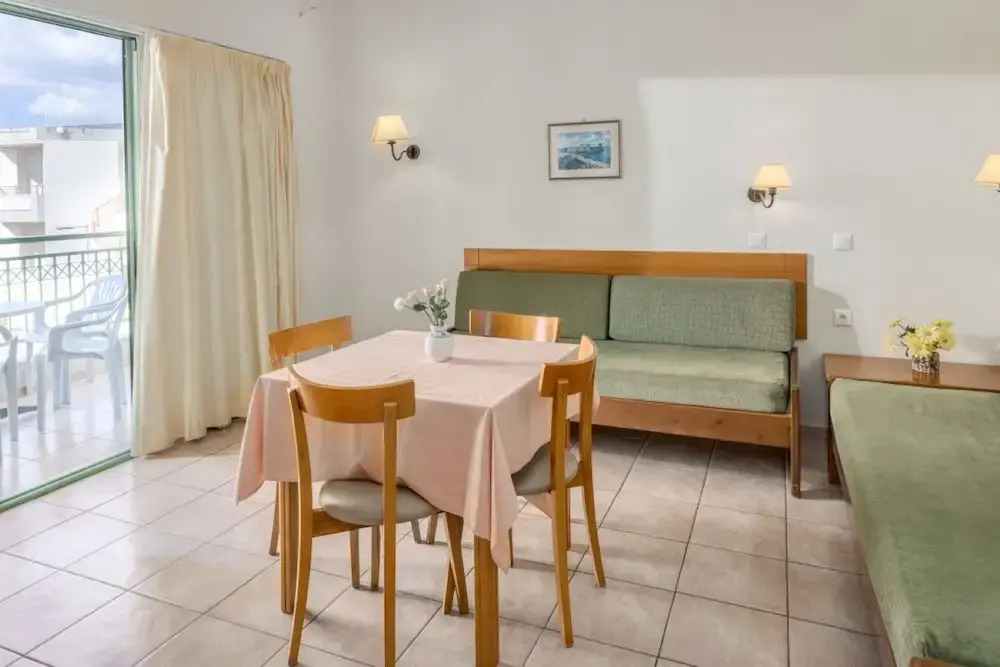 John Mary Apartments by Estia
